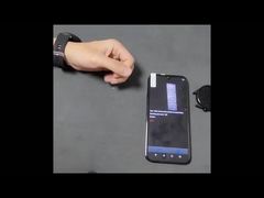 Z bliska: Dynamiczna kamera do skanowania kart do pokera do oznaczania kart z kodami kreskowymi